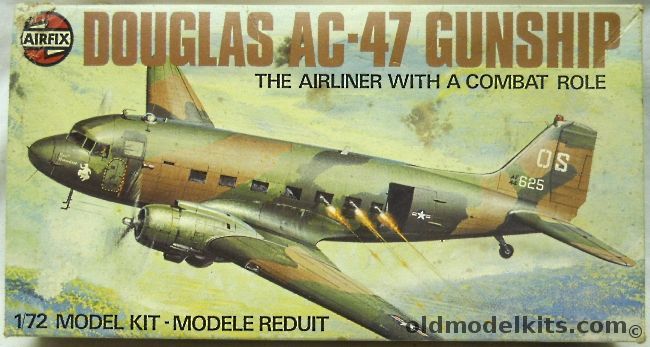 Airfix 1/72 Douglas C-47 Gunship, 04016-7 plastic model kit